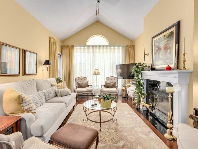 1150-54a-street-tsawwassen-central-tsawwassen-03 at 307 - 1150 54a Street, Tsawwassen Central, Tsawwassen