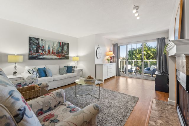 1140-55-st-delta-bc-06 at 206 - 1140 55 Street, Tsawwassen Central, Tsawwassen