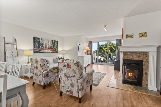 1140-55-st-delta-bc-20 at 206 - 1140 55 Street, Tsawwassen Central, Tsawwassen