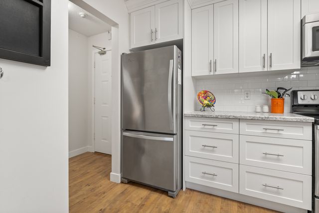 1140-55-st-delta-bc-29 at 206 - 1140 55 Street, Tsawwassen Central, Tsawwassen