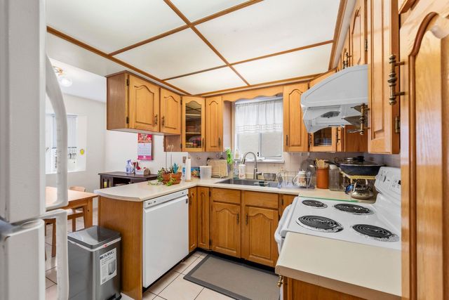 1747-e-37th-avenue-victoria-ve-vancouver-east-07 at 1747 E 37th Avenue, Victoria VE, Vancouver East