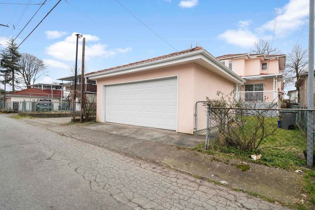 1747-e-37th-avenue-victoria-ve-vancouver-east-29 at 1747 E 37th Avenue, Victoria VE, Vancouver East