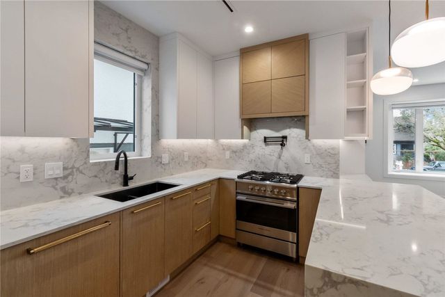 1982-venables-street-grandview-woodland-vancouver-east-08 at 1 - 1982 Venables Street, Grandview Woodland, Vancouver East