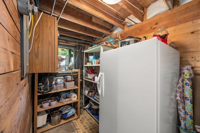 998-pacific-st-delta-41 at 998 Pacific Drive, English Bluff, Tsawwassen