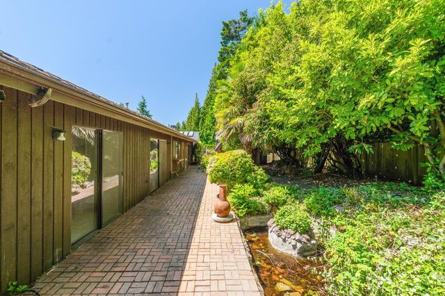 42-georgia-wynd-pebble-hill-tsawwassen-20 at 42 Georgia Wynd, Pebble Hill, Tsawwassen