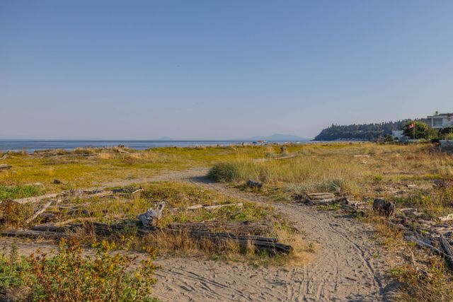 64 at 283 67a Street, Boundary Beach, Tsawwassen