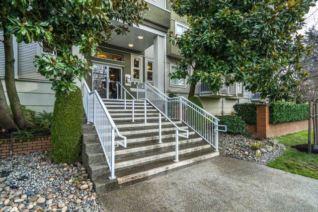 4728-53-street-delta-manor-ladner-03 at 305 - 4728 53 Street, Delta Manor, Ladner
