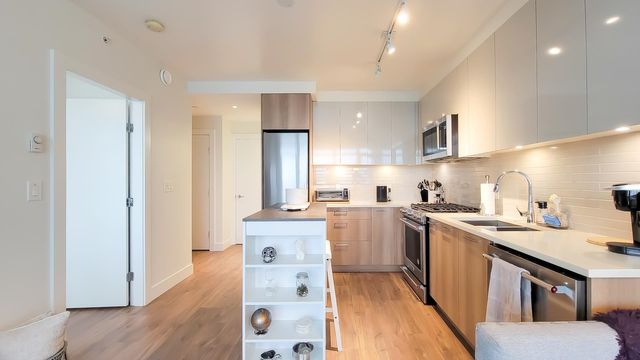 258-nelsons-court-sapperton-new-westminster-06 at 2101 - 258 Nelson\'s Court, Sapperton, New Westminster