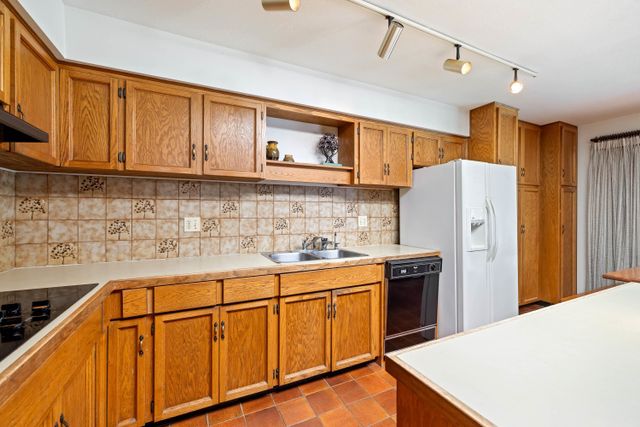 5757-goldenrod-crescent-tsawwassen-east-tsawwassen-15 at 5757 Goldenrod Crescent, Tsawwassen East, Tsawwassen