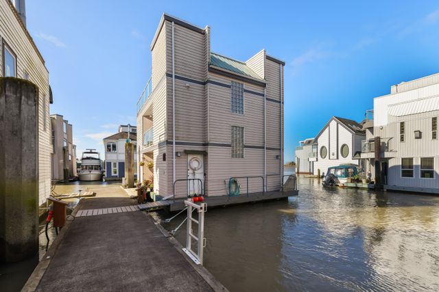  at 15 - 3459 W River Road, Ladner Rural, Ladner