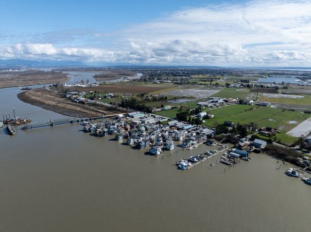 73 at 15 - 3459 W River Road, Ladner Rural, Ladner