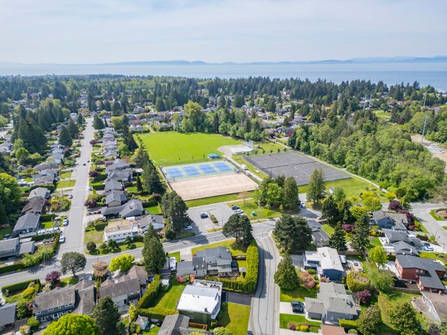 64 at 5324 Spetifore Crescent, Tsawwassen Central, Tsawwassen