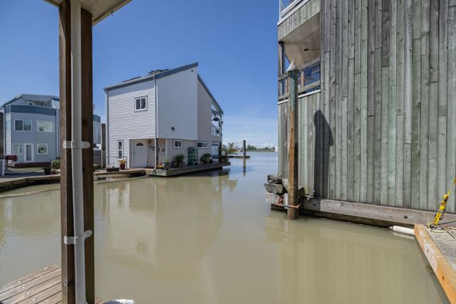 3459-w-river-road-ladner-rural-ladner-23 at 36 - 3459 W River Road, Ladner Rural, Ladner