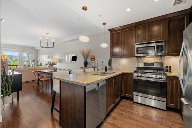 5099-springs-boulevard-tsawwassen-north-tsawwassen-07 at 301 - 5099 Springs Boulevard, Tsawwassen North, Tsawwassen