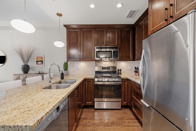 5099-springs-boulevard-tsawwassen-north-tsawwassen-08 at 301 - 5099 Springs Boulevard, Tsawwassen North, Tsawwassen