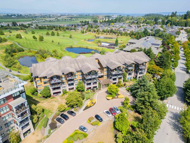 5099-springs-boulevard-tsawwassen-north-tsawwassen-01 at 301 - 5099 Springs Boulevard, Tsawwassen North, Tsawwassen