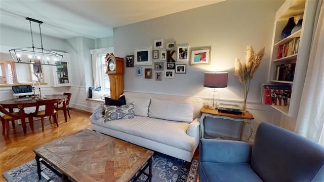 397-east-31st-ave-lr at 397 E 31st Avenue, Main, Vancouver East