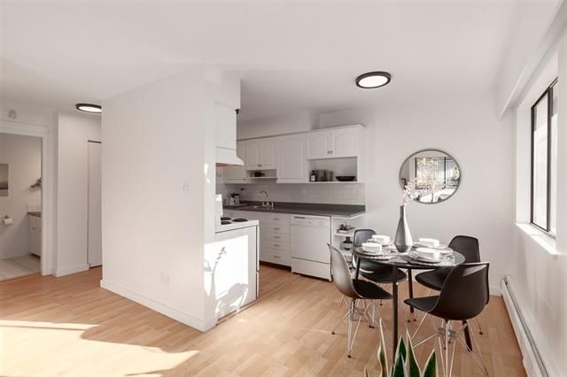 305-2040-cornwall-ave-dr at 305 - 2040 Cornwall Avenue, Kitsilano, Vancouver West