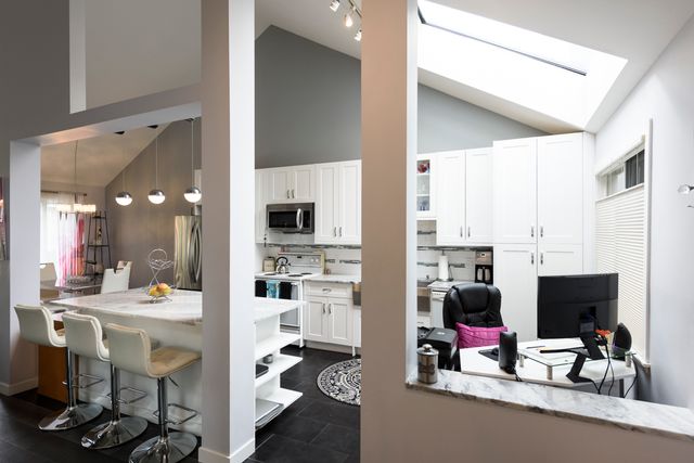 303-788-w-14th-ave-web-1063 at 303 - 788 W 14th Avenue, Fairview VW, Vancouver West