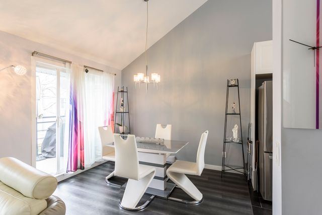 303-788-w-14th-ave-web-1076 at 303 - 788 W 14th Avenue, Fairview VW, Vancouver West