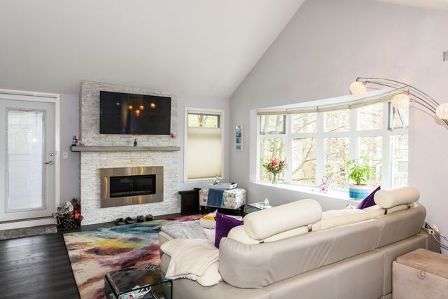 303-788-w-14th-ave-web-1080 at 303 - 788 W 14th Avenue, Fairview VW, Vancouver West