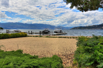 Kelowna Real Estate at 1988 Abbott Street, Kelowna, Central Okanagan Kelowna Real Estate at 1988 Abbott Street, Kelowna, Central Okanagan