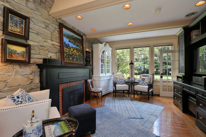 Kelowna Real Estate at 1988 Abbott Street, Kelowna, Central Okanagan Kelowna Real Estate at 1988 Abbott Street, Kelowna, Central Okanagan