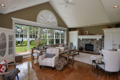 Kelowna Real Estate at 1988 Abbott Street, Kelowna, Central Okanagan Kelowna Real Estate at 1988 Abbott Street, Kelowna, Central Okanagan