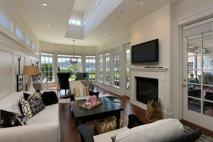 Kelowna Real Estate at 1988 Abbott Street, Kelowna, Central Okanagan Kelowna Real Estate at 1988 Abbott Street, Kelowna, Central Okanagan