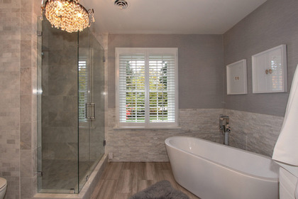 Kelowna Real Estate at 1988 Abbott Street, Kelowna, Central Okanagan Kelowna Real Estate at 1988 Abbott Street, Kelowna, Central Okanagan