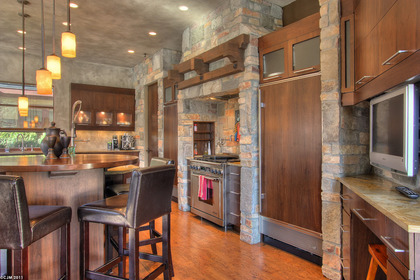 Kelowna Real Estate at 200 - 440 Cascia Drive, Kelowna, Central Okanagan Kelowna Real Estate at 200 - 440 Cascia Drive, Kelowna, Central Okanagan