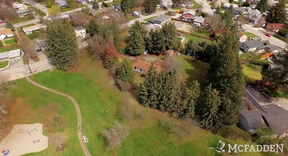 Kelowna Real Estate at 1675 Willow Crescent, Kelowna, Central Okanagan Kelowna Real Estate at 1675 Willow Crescent, Kelowna, Central Okanagan