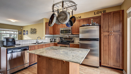 Kelowna Real Estate at 4 - 1853 Parkview Crescent, Kelowna, Central Okanagan Kelowna Real Estate at 4 - 1853 Parkview Crescent, Kelowna, Central Okanagan