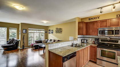 Kelowna Real Estate at 4 - 1853 Parkview Crescent, Kelowna, Central Okanagan Kelowna Real Estate at 4 - 1853 Parkview Crescent, Kelowna, Central Okanagan