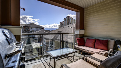 Kelowna Real Estate at 308 - 1083 Sunset Drive, Kelowna, Central Okanagan Kelowna Real Estate at 308 - 1083 Sunset Drive, Kelowna, Central Okanagan