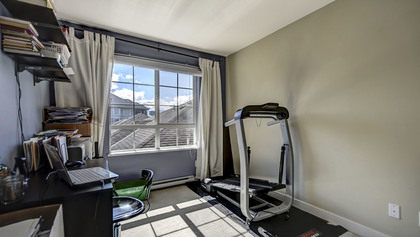 Kelowna Real Estate at 308 - 1083 Sunset Drive, Kelowna, Central Okanagan Kelowna Real Estate at 308 - 1083 Sunset Drive, Kelowna, Central Okanagan