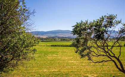 Lower Mission Real Estate  at 1261 Ladner Road, Kelowna, Central Okanagan Lower Mission Real Estate  at 1261 Ladner Road, Kelowna, Central Okanagan