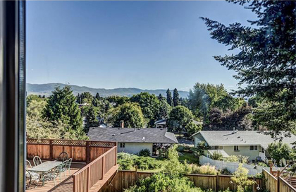 Glenmore Real Estate at 1529 Pinehurst Crescent, Kelowna, Central Okanagan Glenmore Real Estate at 1529 Pinehurst Crescent, Kelowna, Central Okanagan