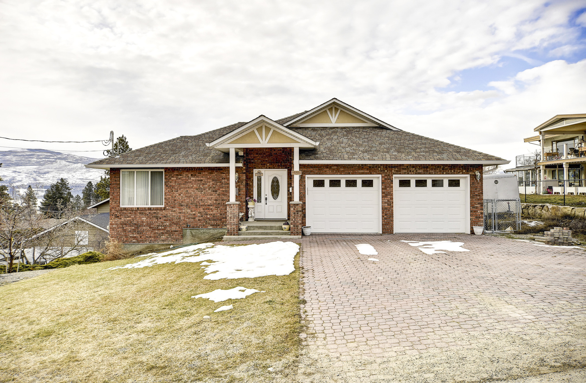 707 Douglas Road, West Kelowna, Central Okanagan  by McFadden Real Estate 707 Douglas Road, West Kelowna, Central Okanagan