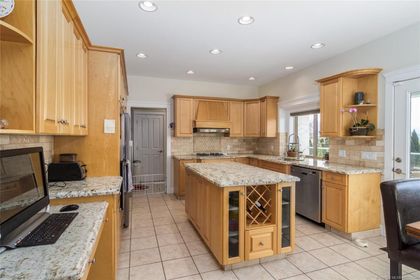 294-raven-drive-upper-mission-kelowna-07 at 294 Raven Drive, Upper Mission, Kelowna 294-raven-drive-upper-mission-kelowna-07 at 294 Raven Drive, Upper Mission, Kelowna