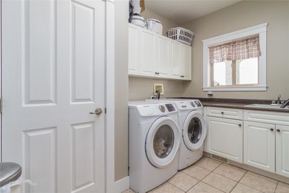 294-raven-drive-upper-mission-kelowna-19 at 294 Raven Drive, Upper Mission, Kelowna 294-raven-drive-upper-mission-kelowna-19 at 294 Raven Drive, Upper Mission, Kelowna