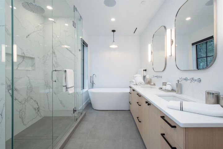 4050-ripple-place-bayridge-west-vancouver-22 at 4050 Ripple Place, Bayridge, West Vancouver 4050-ripple-place-bayridge-west-vancouver-22 at 4050 Ripple Place, Bayridge, West Vancouver
