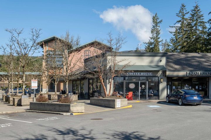3670-banff-court-northlands-north-vancouver-33 at 102 - 3670 Banff Court, Northlands, North Vancouver 3670-banff-court-northlands-north-vancouver-33 at 102 - 3670 Banff Court, Northlands, North Vancouver