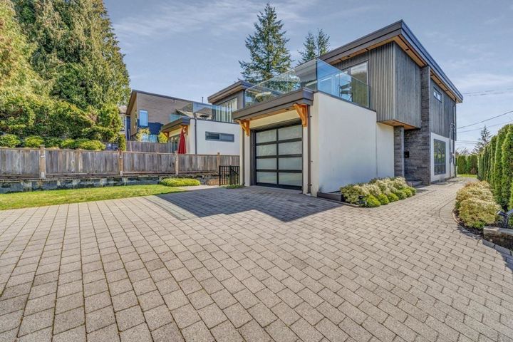 4820-cedarcrest-avenue-canyon-heights-nv-north-vancouver-30 at 4820 Cedarcrest Avenue, Canyon Heights NV, North Vancouver 4820-cedarcrest-avenue-canyon-heights-nv-north-vancouver-30 at 4820 Cedarcrest Avenue, Canyon Heights NV, North Vancouver