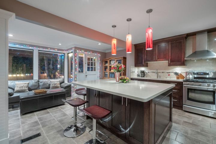2655-hoskins-road-westlynn-terrace-north-vancouver-04 at 2655 Hoskins Road, Westlynn Terrace, North Vancouver 2655-hoskins-road-westlynn-terrace-north-vancouver-04 at 2655 Hoskins Road, Westlynn Terrace, North Vancouver