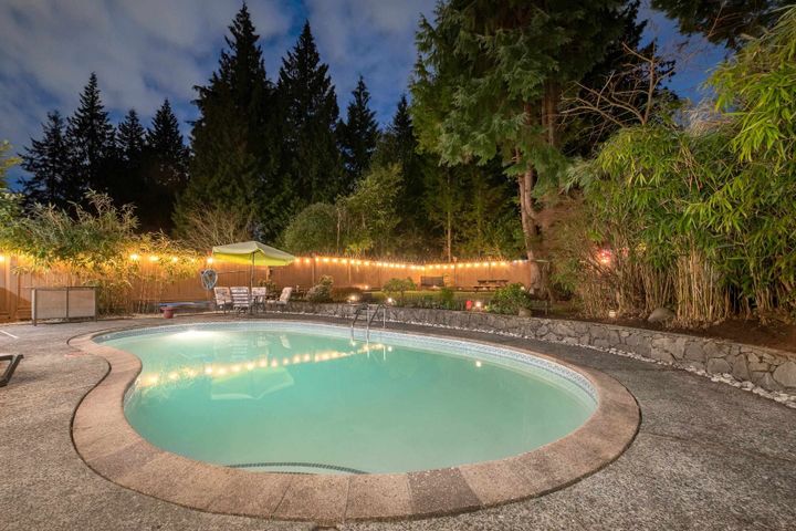 2655-hoskins-road-westlynn-terrace-north-vancouver-28 at 2655 Hoskins Road, Westlynn Terrace, North Vancouver 2655-hoskins-road-westlynn-terrace-north-vancouver-28 at 2655 Hoskins Road, Westlynn Terrace, North Vancouver