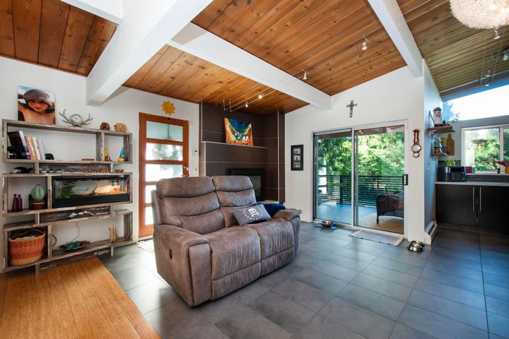315-lawson-avenue-british-properties-west-vancouver-14 at 315 Lawson Avenue, British Properties, West Vancouver 315-lawson-avenue-british-properties-west-vancouver-14 at 315 Lawson Avenue, British Properties, West Vancouver