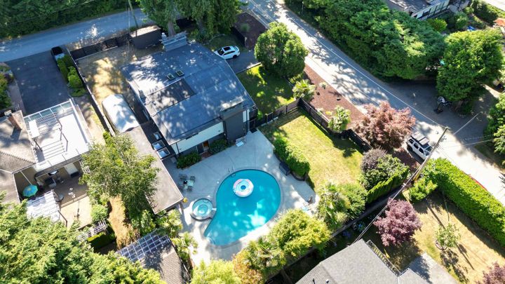 315-lawson-avenue-british-properties-west-vancouver-36 at 315 Lawson Avenue, British Properties, West Vancouver 315-lawson-avenue-british-properties-west-vancouver-36 at 315 Lawson Avenue, British Properties, West Vancouver
