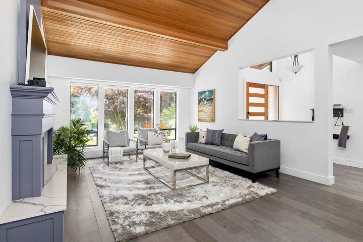 5541-cliffridge-place-canyon-heights-nv-north-vancouver-07 at 5541 Cliffridge Place, Canyon Heights NV, North Vancouver 5541-cliffridge-place-canyon-heights-nv-north-vancouver-07 at 5541 Cliffridge Place, Canyon Heights NV, North Vancouver