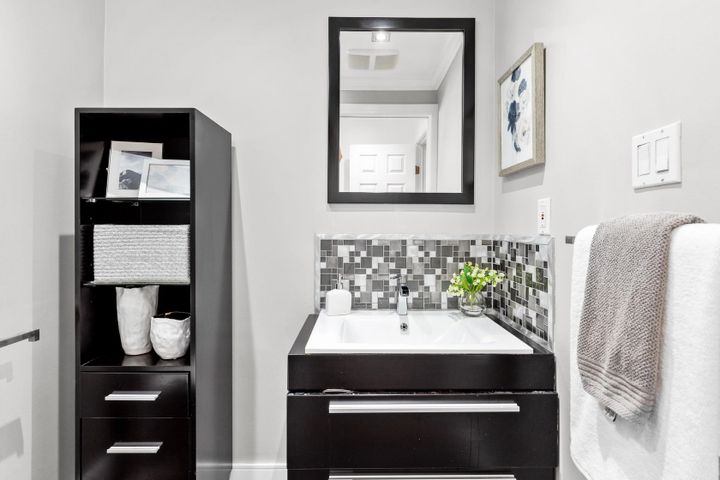 5541-cliffridge-place-canyon-heights-nv-north-vancouver-17 at 5541 Cliffridge Place, Canyon Heights NV, North Vancouver 5541-cliffridge-place-canyon-heights-nv-north-vancouver-17 at 5541 Cliffridge Place, Canyon Heights NV, North Vancouver
